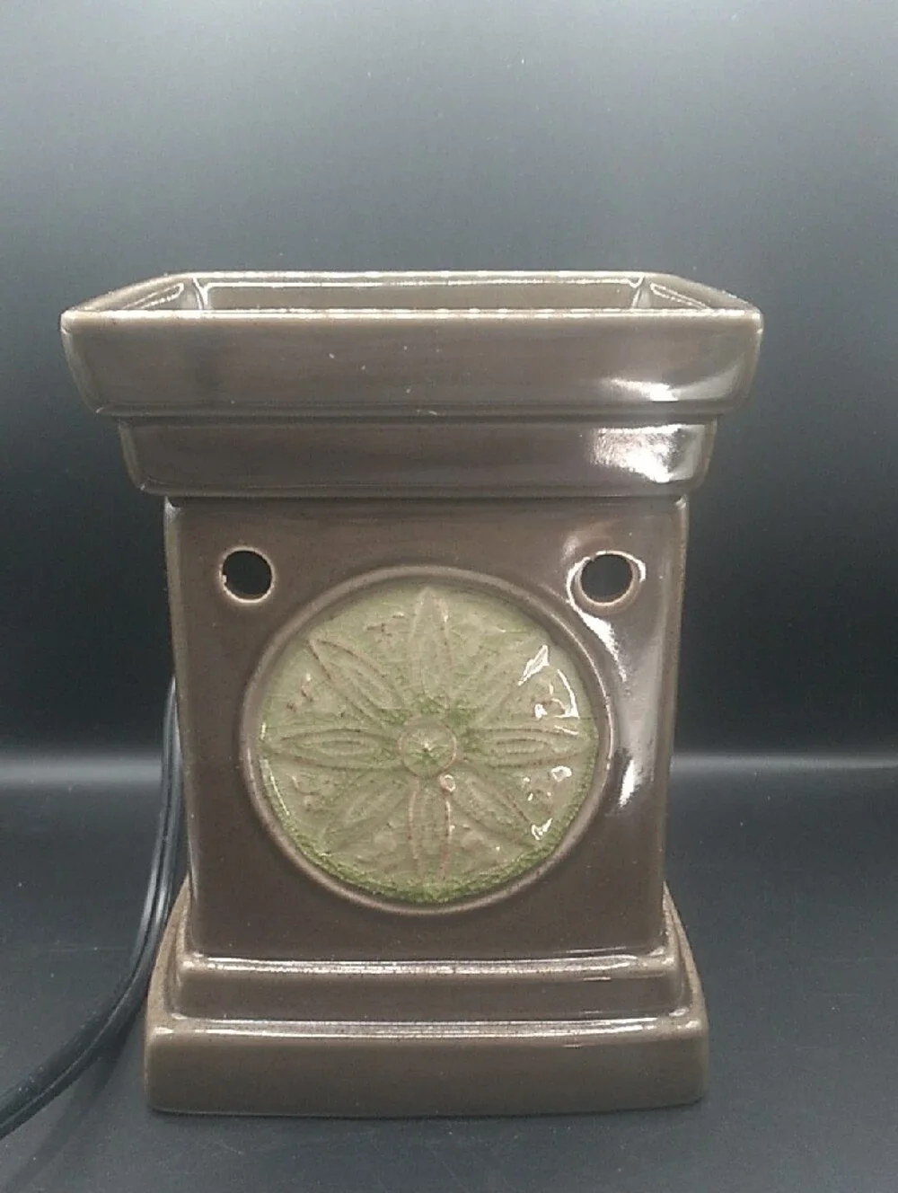 Scentsy lovely retired